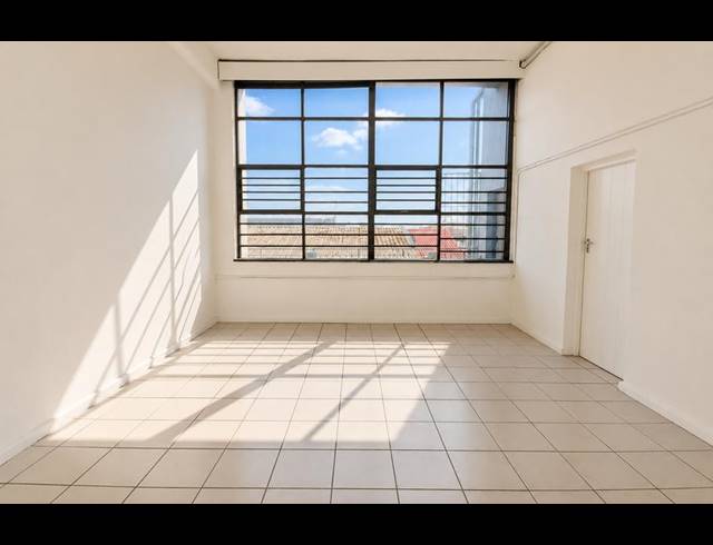 INDUSTRIAL PROPERTY TO RENT IN PAARDEN ISLAND
